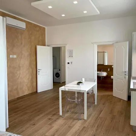 La Casa Degli Artisti 3*