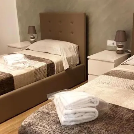 La Casa Degli Artisti 3* Castel Maggiore