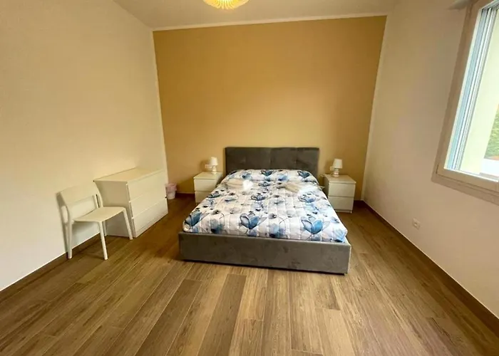 La Casa Degli Artisti 게스트하우스 카스텔마조레