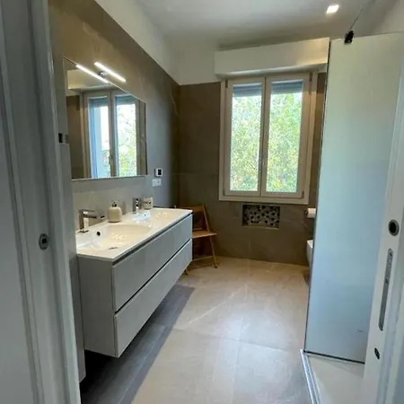 La Casa Degli Artisti Guest house